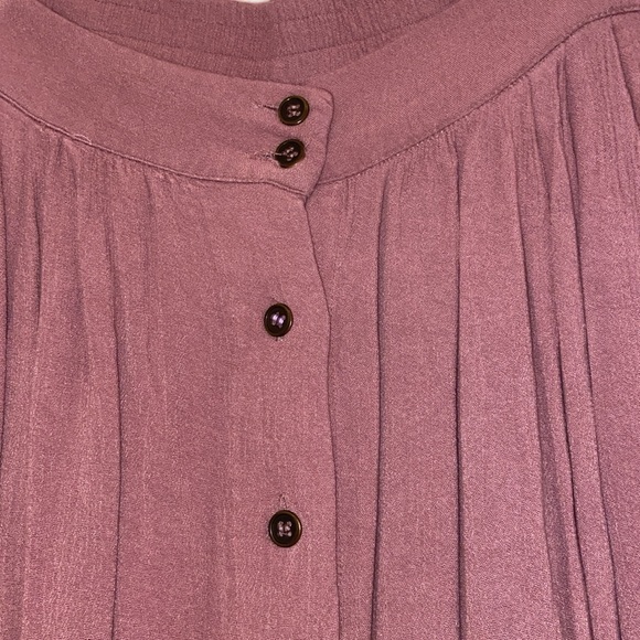NWOT Forever 21 buttoned down pink skirt - Picture 3 of 5